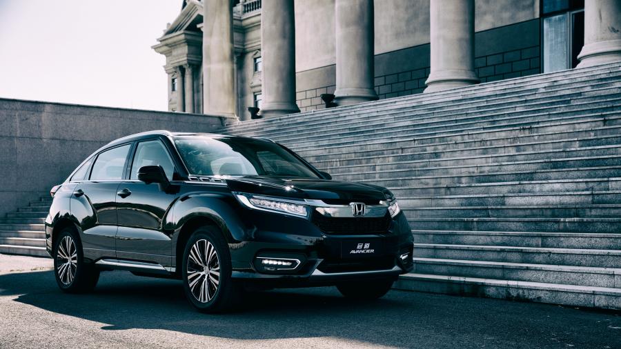  Honda Avancier 2016 года  (фото 22 из 30)